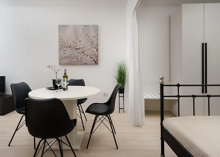 Antons 2 아파트 *