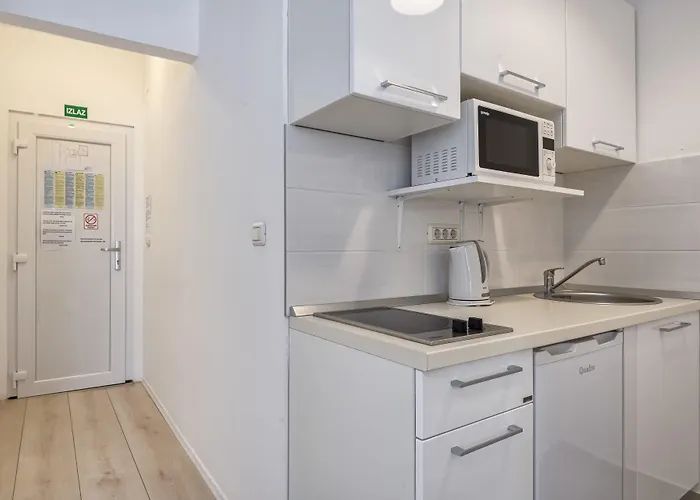 아파트 Antons 2 풀라