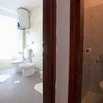 Antons 2 Apartman *