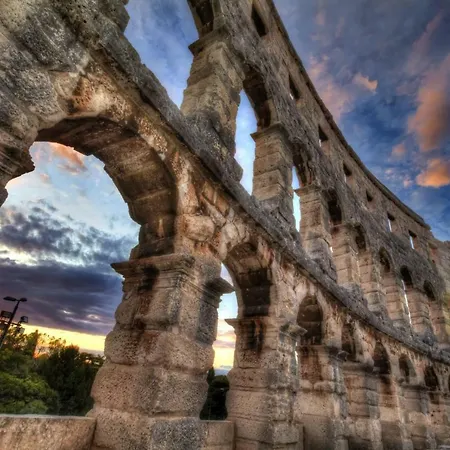 Antons 2 Apartment *